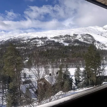 Cozy Near Besseggen With A Private Sauna Appartement Randsverk